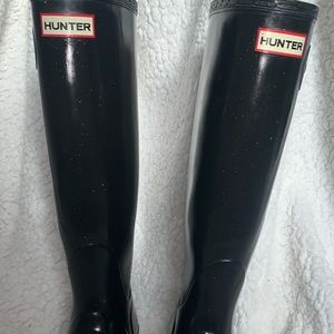 Sparkly black Hunter rain boots